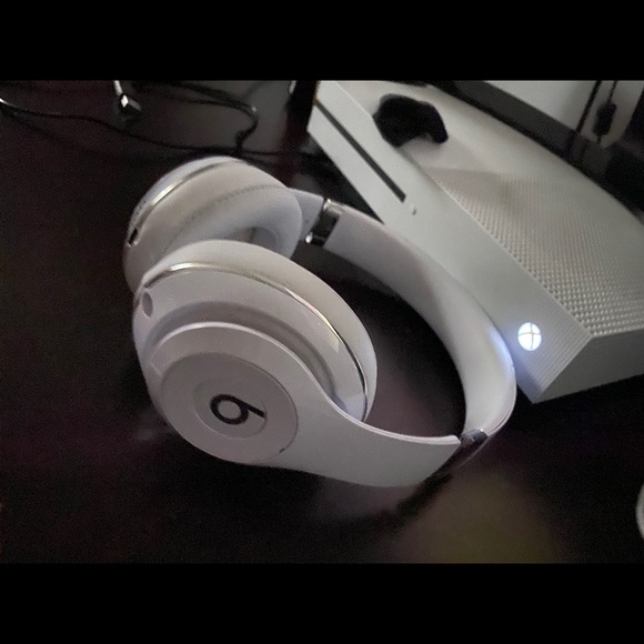 slightly worn good condition - Picture 2 of 3